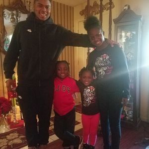 Meet your Posher, Amelia